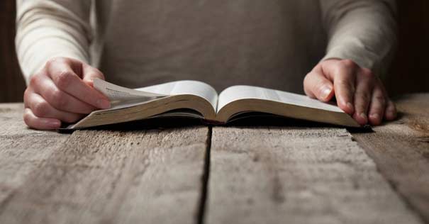 ¿Por qué debemos leer la Biblia cada día?